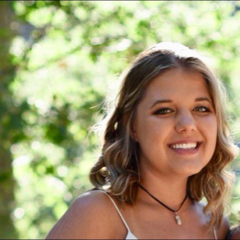 Meet your Posher, Tabitha